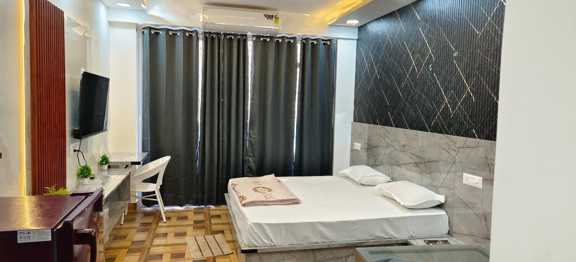 Aarohi Studio Hotels Ghaziabád Exteriér fotografie